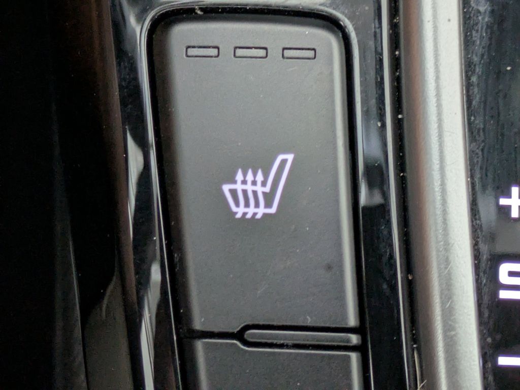 Thumbnail: 2023 Kia Seltos - 34