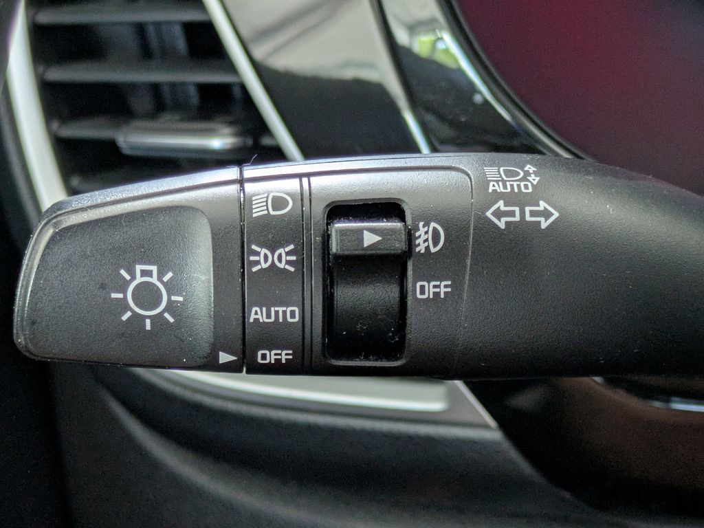 Thumbnail: 2023 Kia Seltos - 14