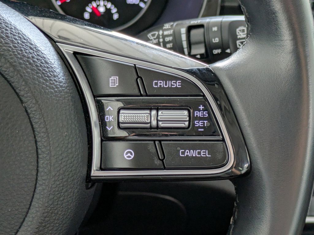 Thumbnail: 2023 Kia Seltos - 40