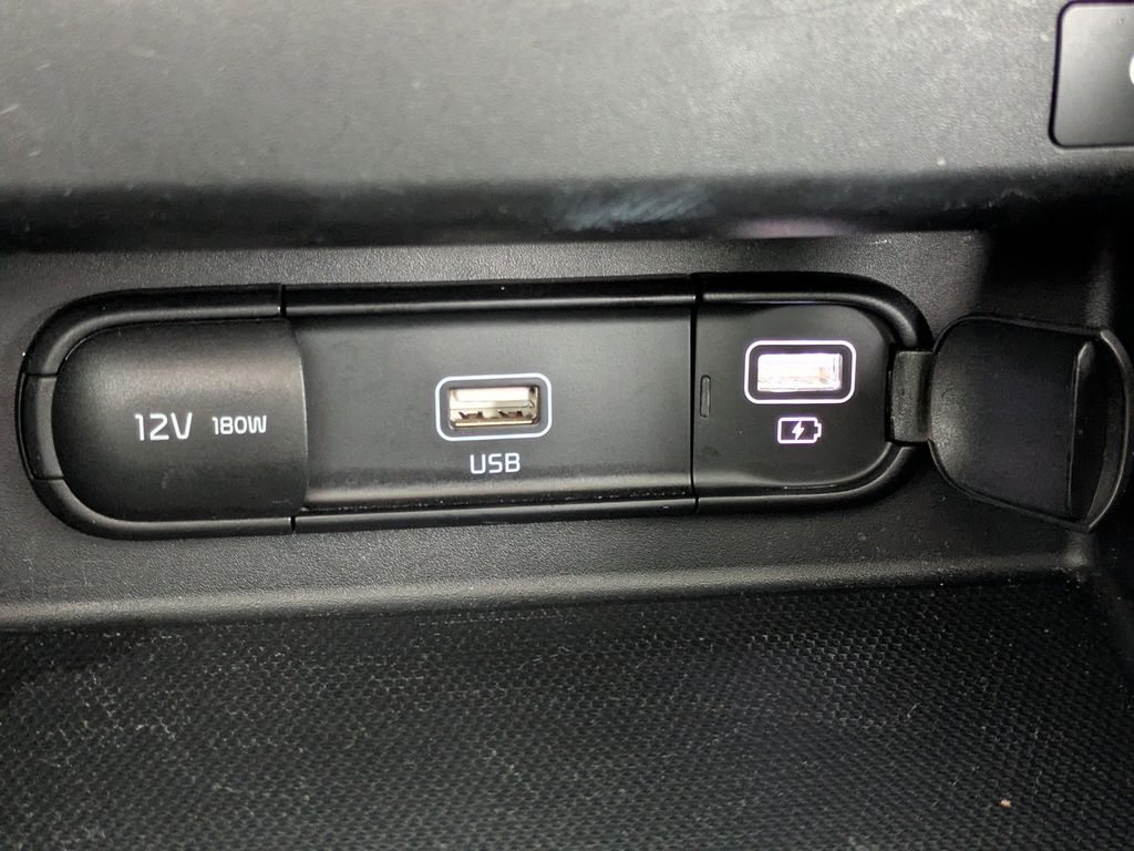 Thumbnail: 2023 Kia Seltos - 31