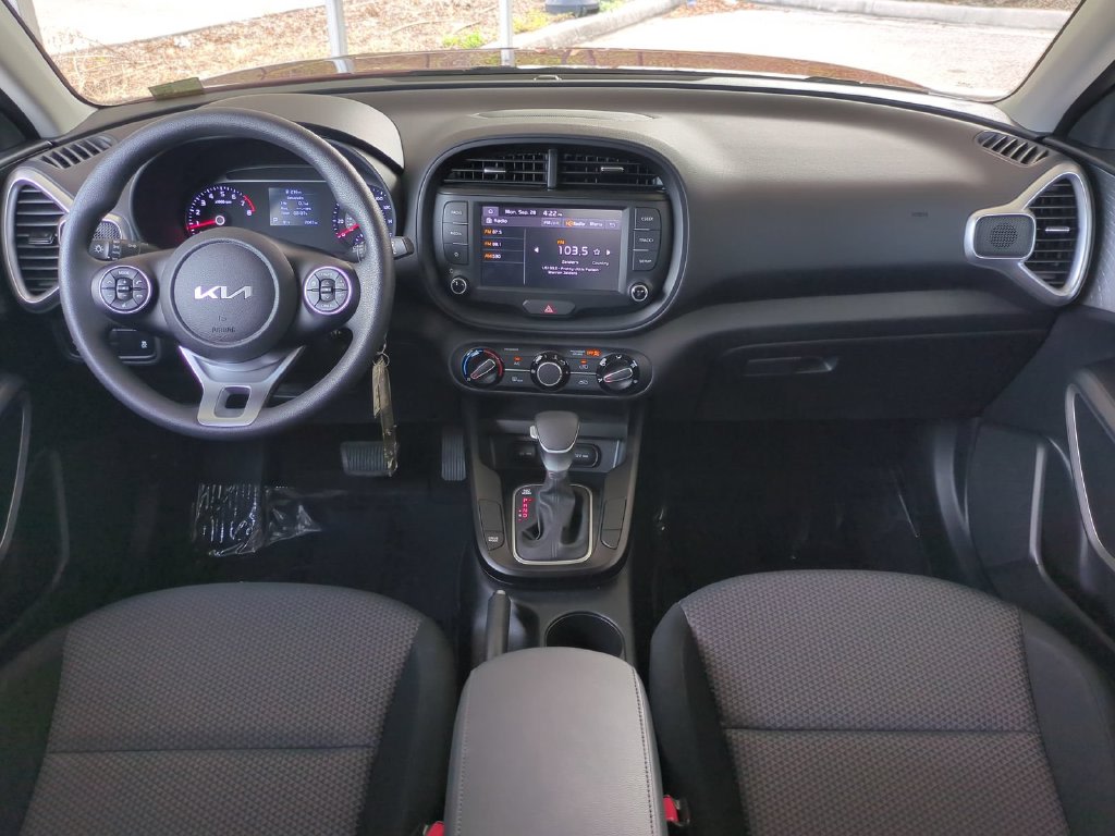 Thumbnail: 2022 Kia Soul - 2