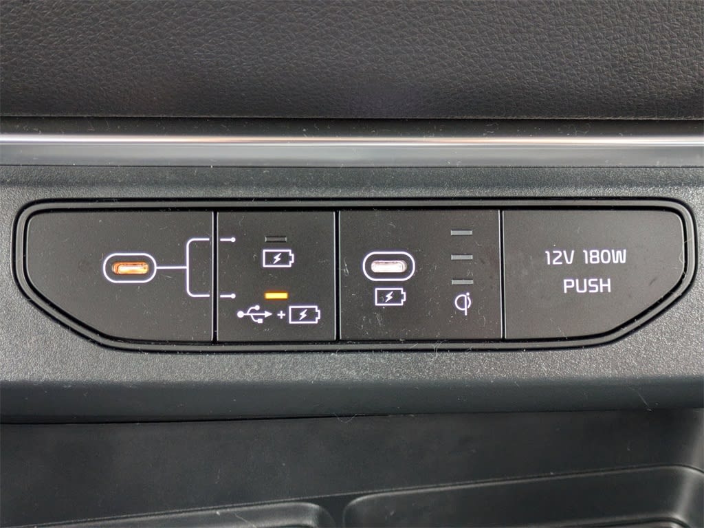 Thumbnail: 2025 Kia Carnival - 38