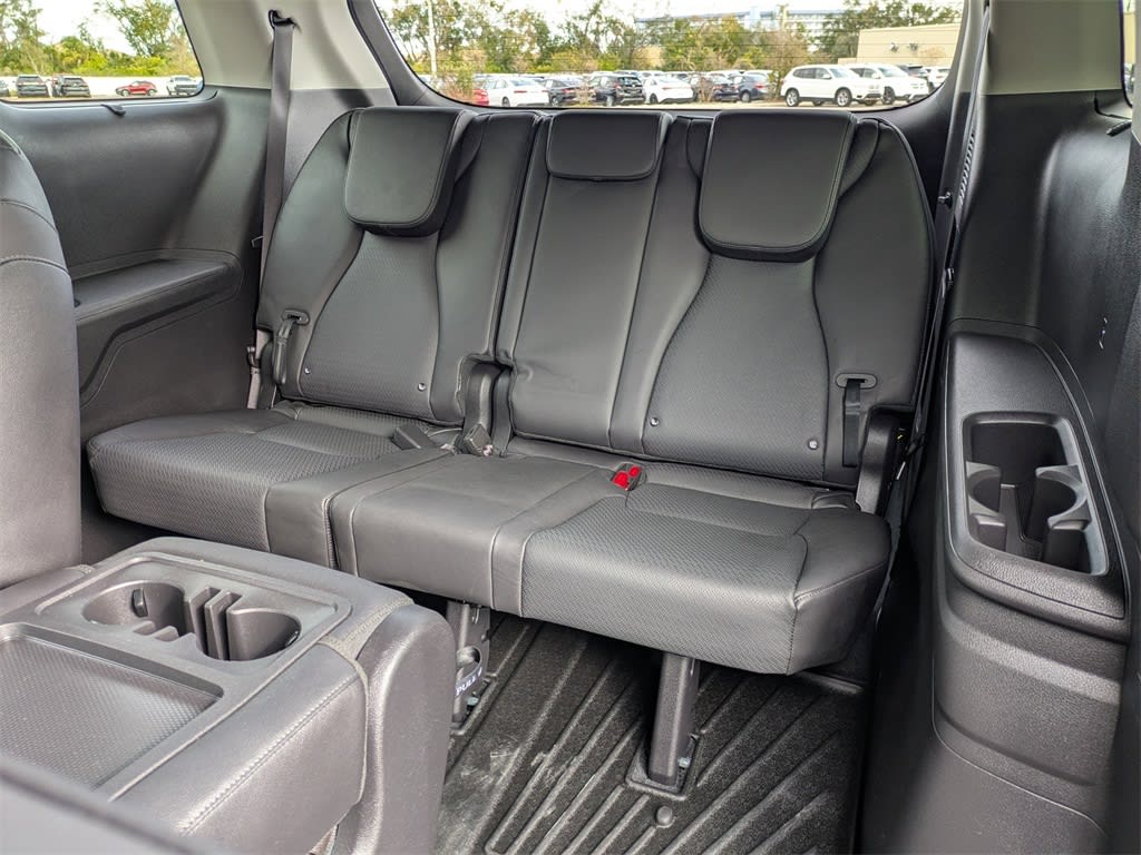 Thumbnail: 2025 Kia Carnival - 13