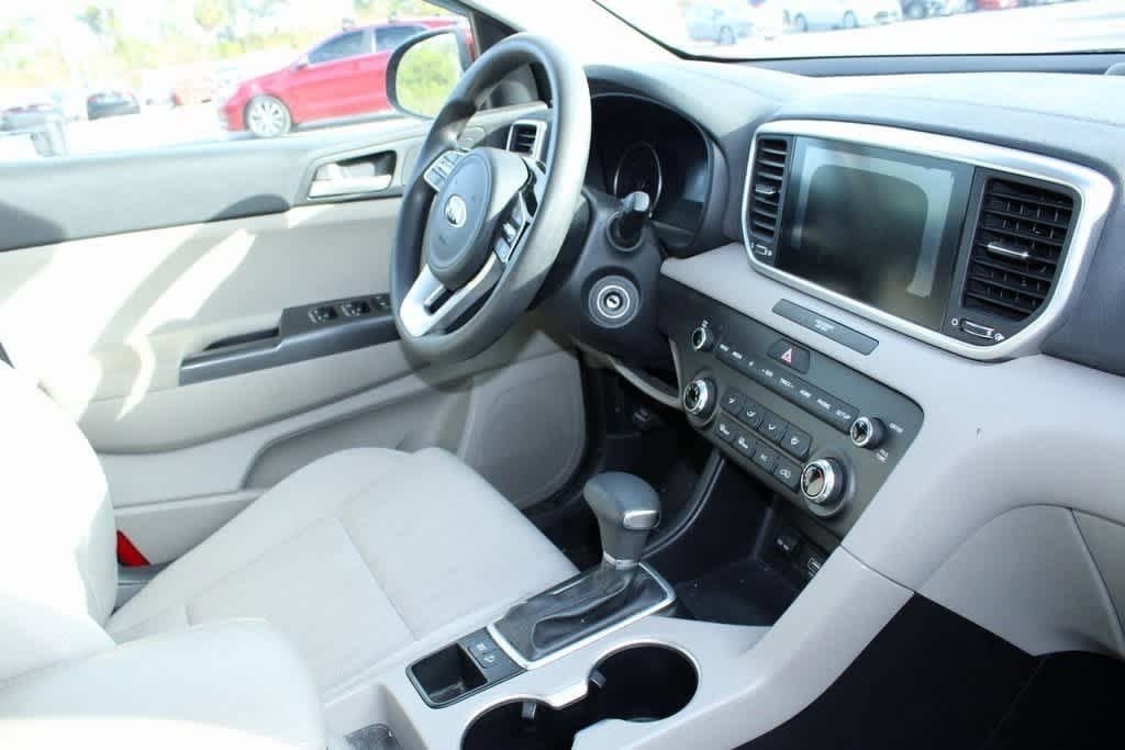 Thumbnail: 2020 Kia Sportage - 2