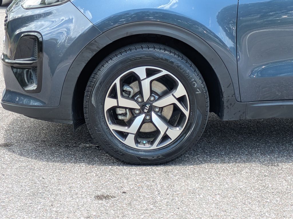 Thumbnail: 2021 Kia Sportage - 8