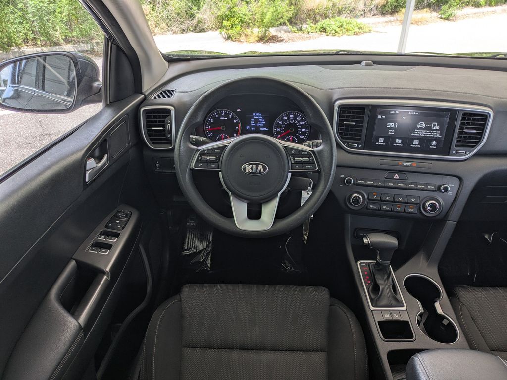 Thumbnail: 2021 Kia Sportage - 10