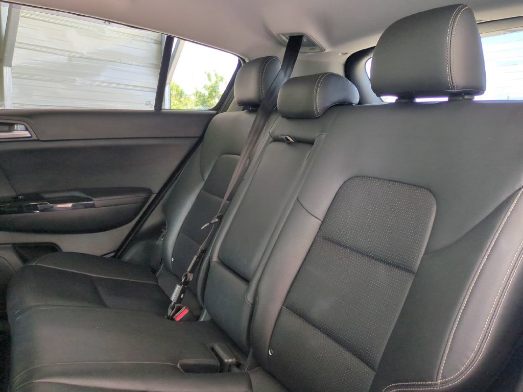Thumbnail: 2020 Kia Sportage - 12
