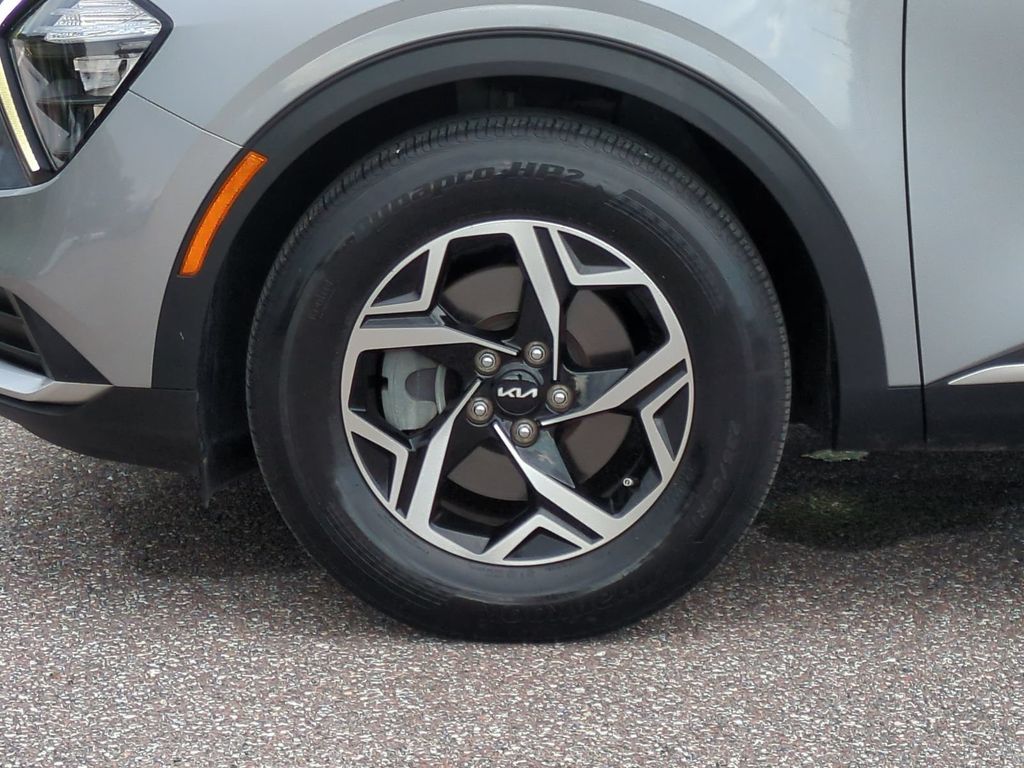 Thumbnail: 2023 Kia Sportage - 7