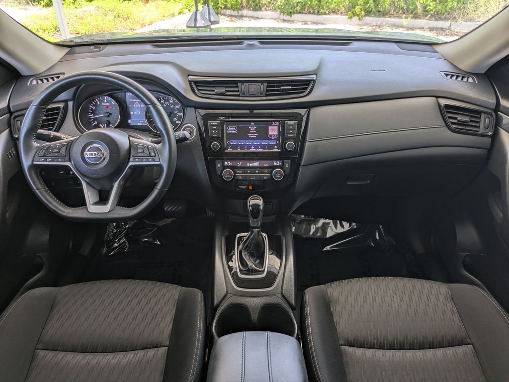 Thumbnail: 2018 Nissan Rogue - 2