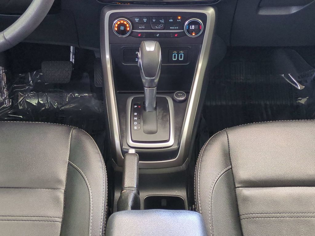Thumbnail: 2021 Ford EcoSport - 14