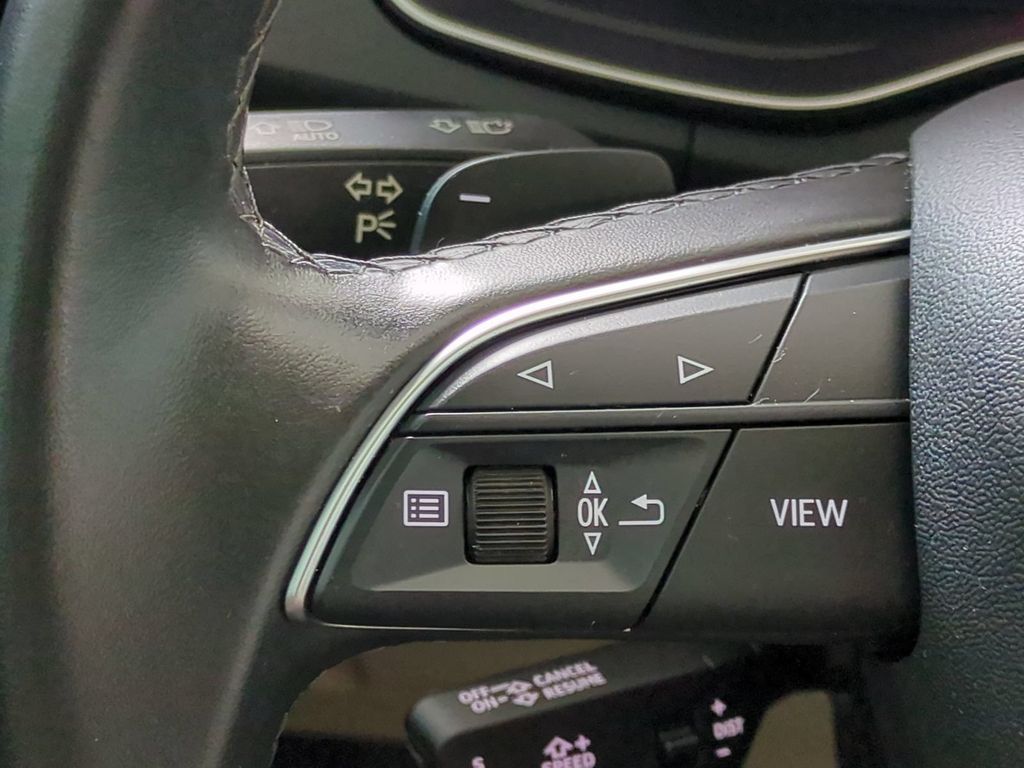 Thumbnail: 2022 Audi Q5 - 32