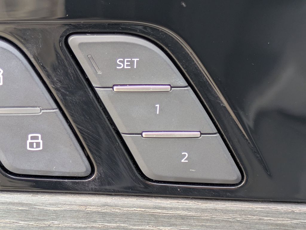 Thumbnail: 2021 Audi A4 - 25