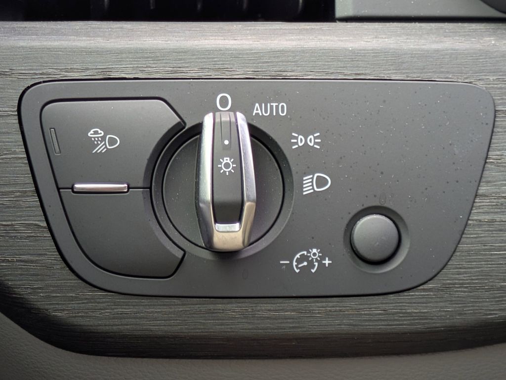 Thumbnail: 2021 Audi A4 - 34