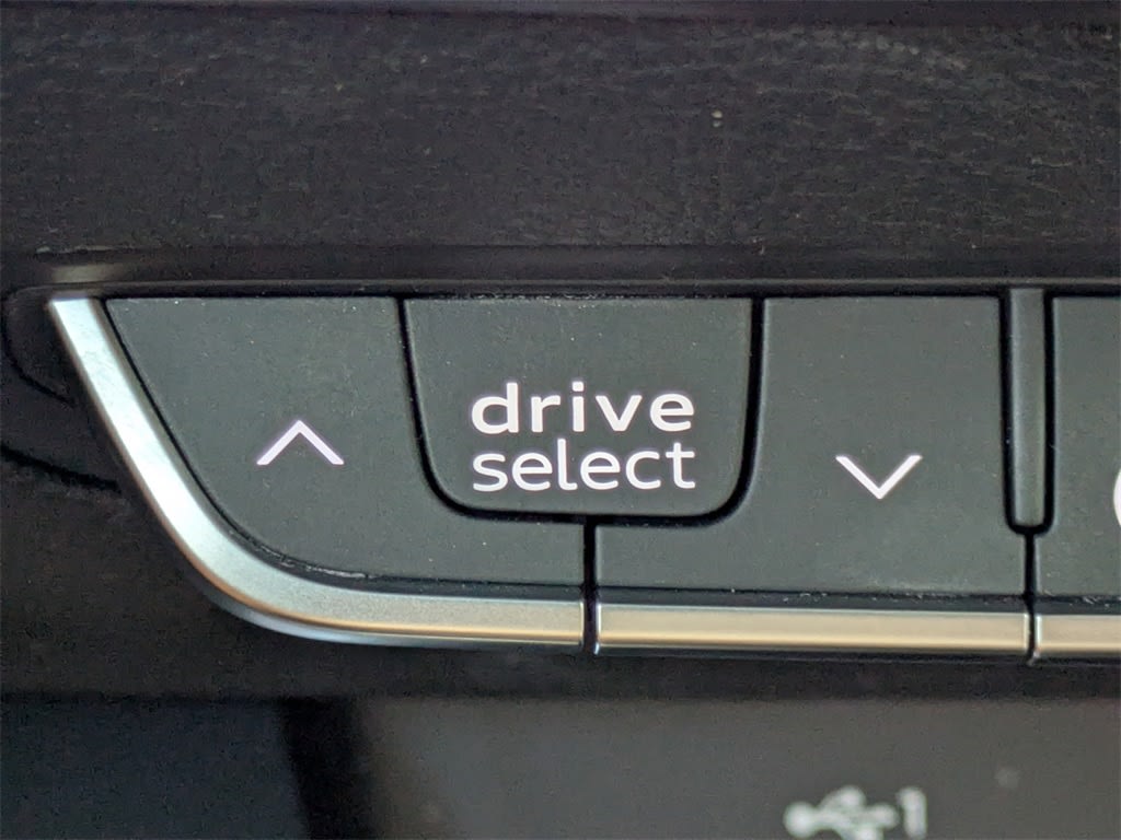 Thumbnail: 2024 Audi A4 - 31