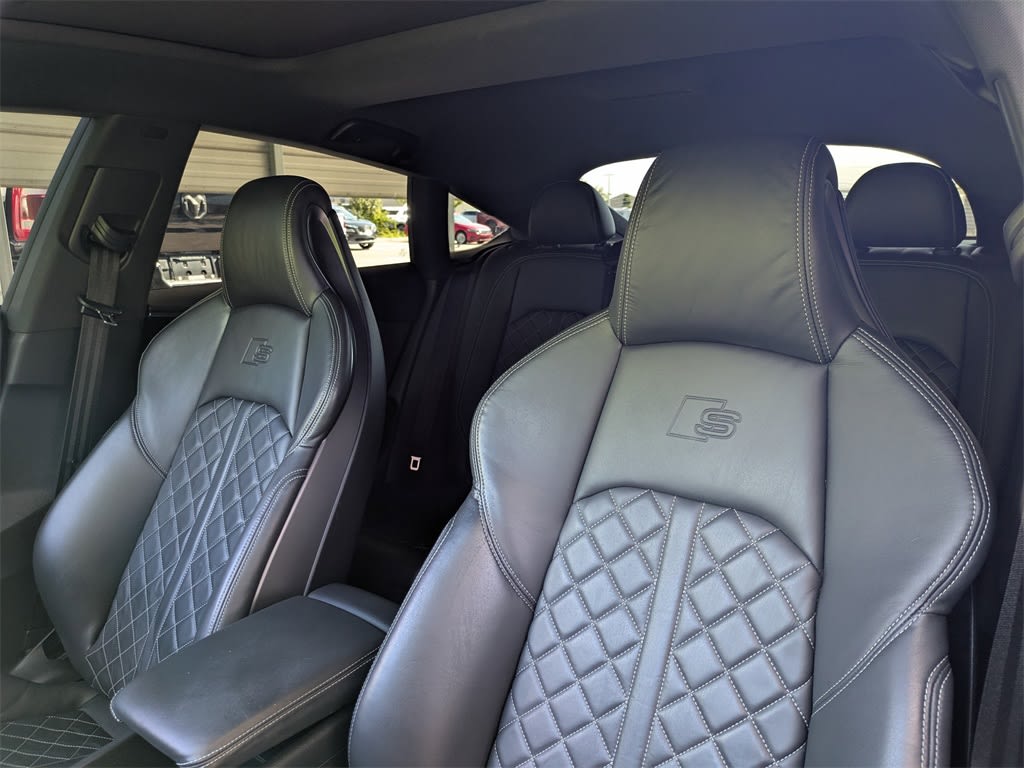 Thumbnail: 2021 Audi S5 - 12