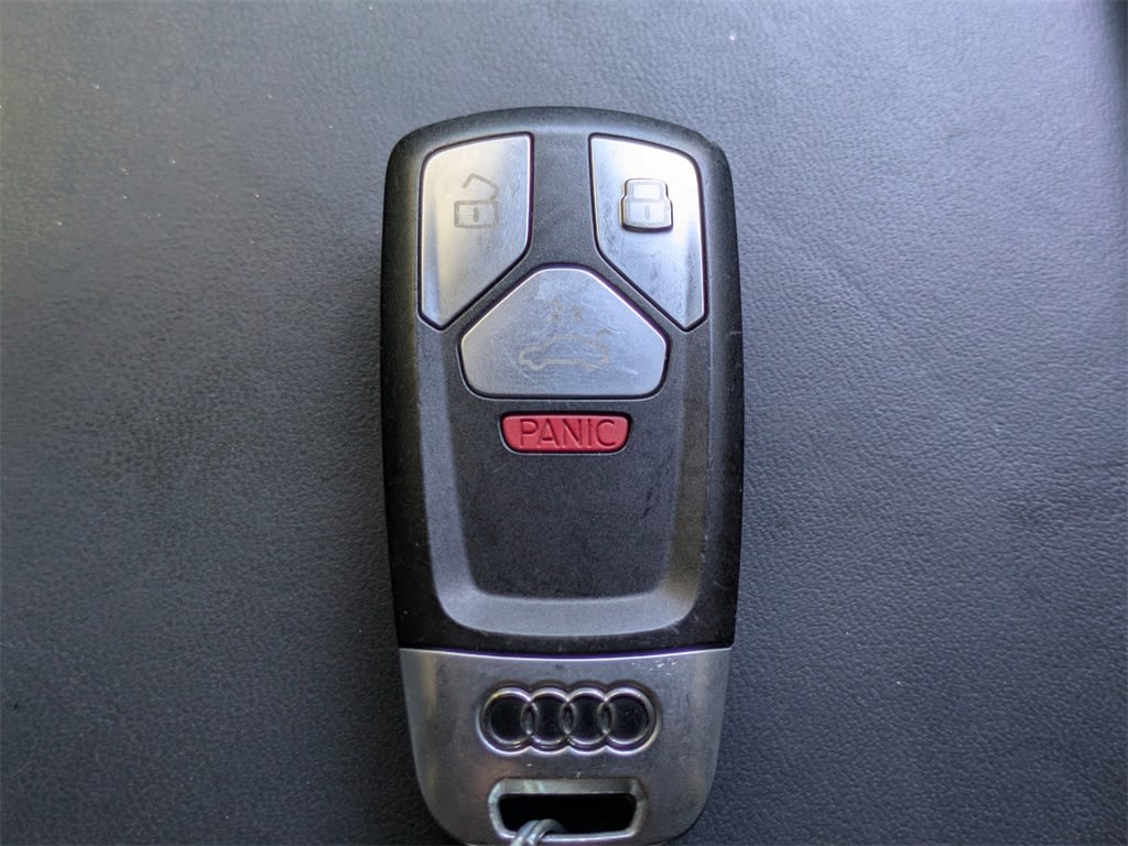 Thumbnail: 2021 Audi S5 - 17