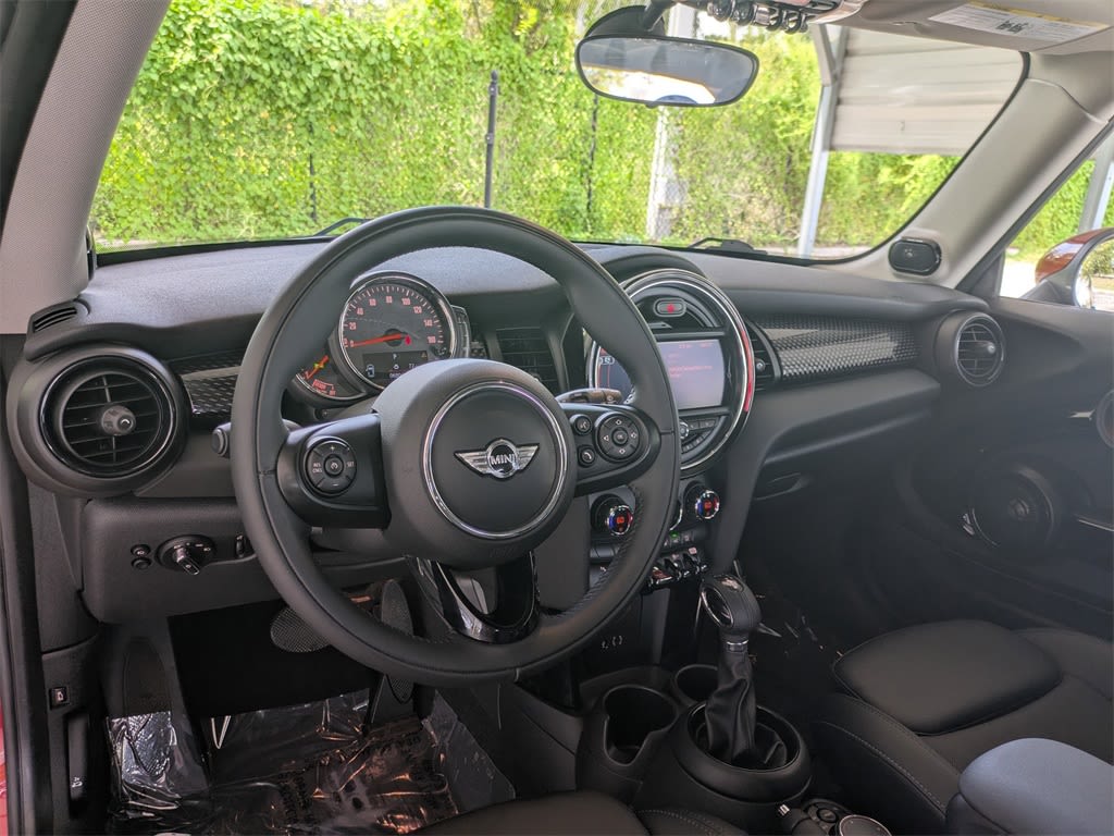 Thumbnail: 2018 MINI Cooper - 10