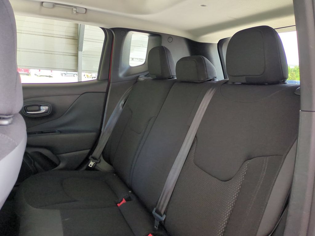 Thumbnail: 2019 Jeep Renegade - 13