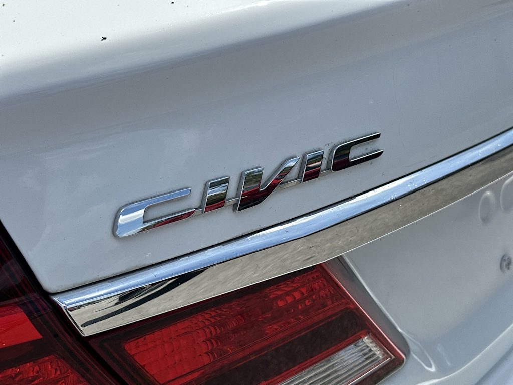 Thumbnail: 2015 Honda Civic - 23