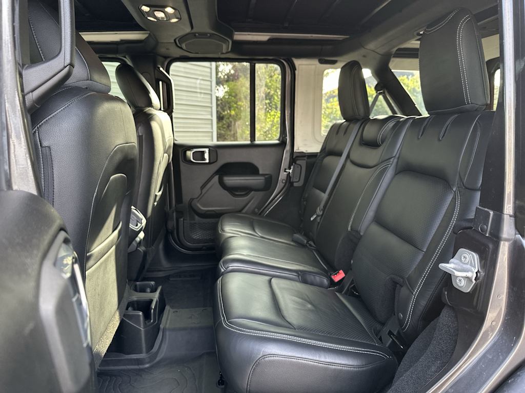 Thumbnail: 2022 Jeep Wrangler - 25