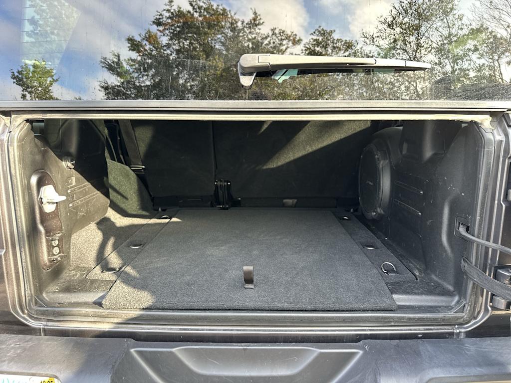 Thumbnail: 2022 Jeep Wrangler - 18