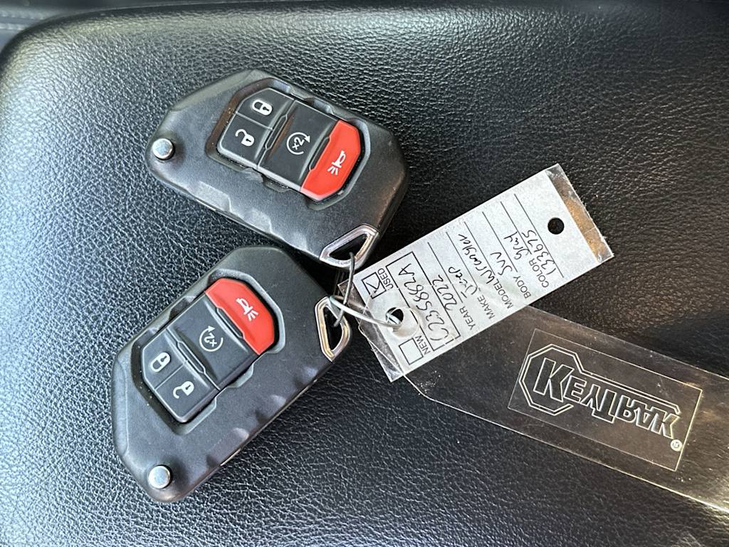 Thumbnail: 2022 Jeep Wrangler - 19