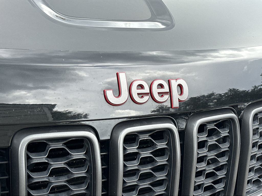 Thumbnail: 2019 Jeep Grand Cherokee - 23