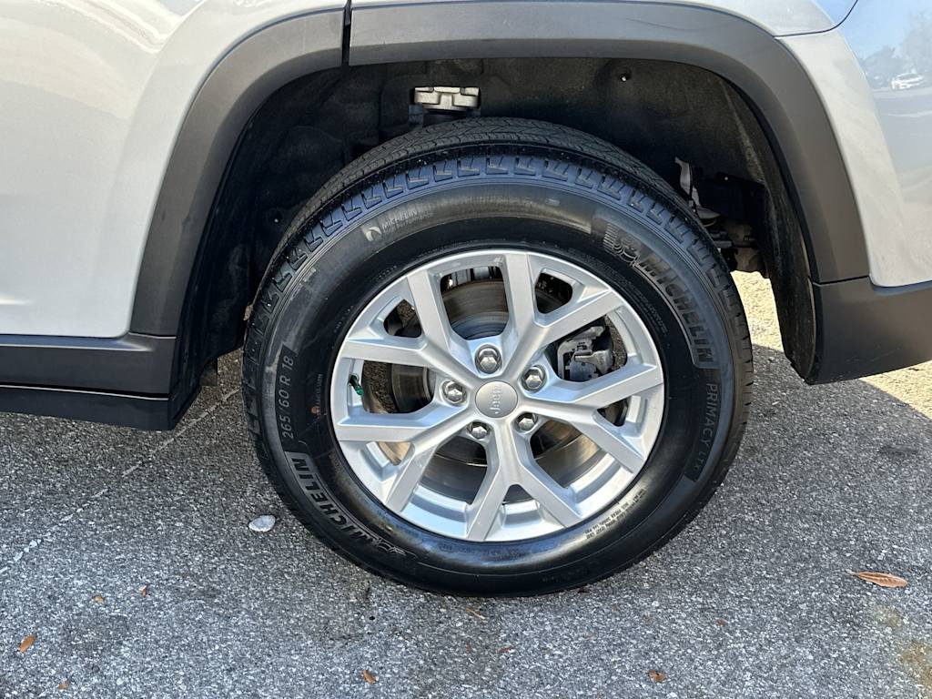 Thumbnail: 2023 Jeep Grand Cherokee - 8