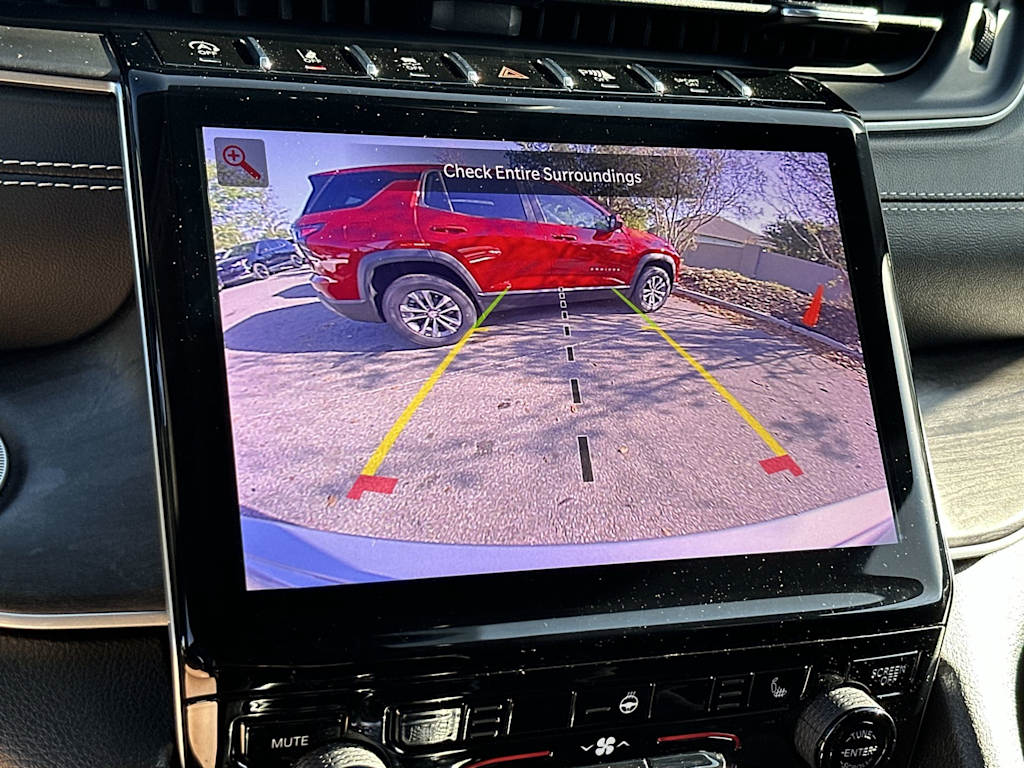 Thumbnail: 2023 Jeep Grand Cherokee - 14