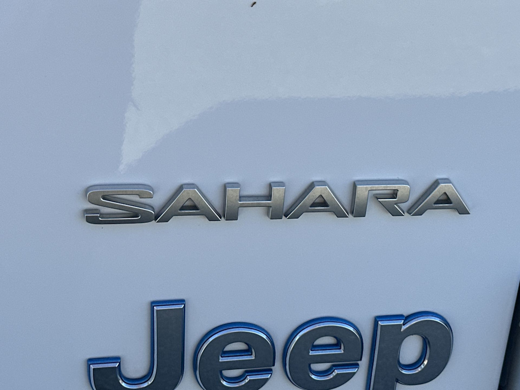 Thumbnail: 2024 Jeep Wrangler - 25