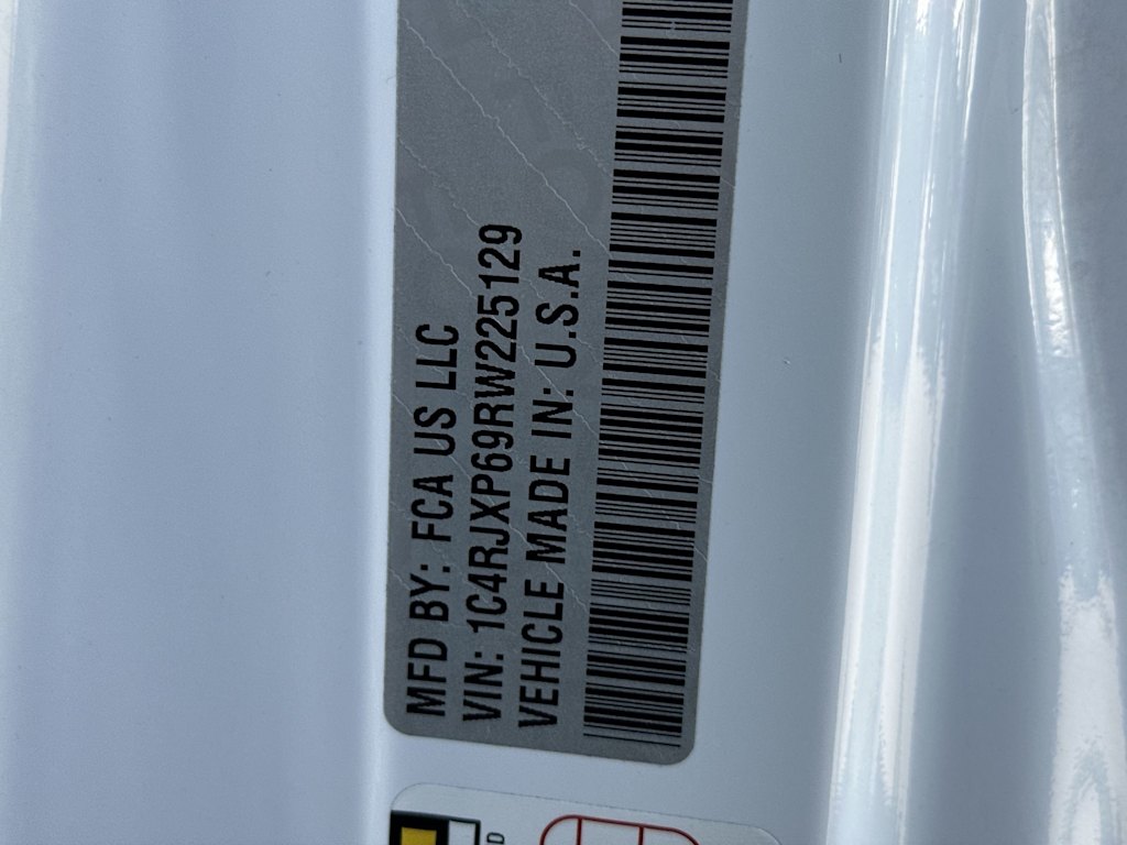 Thumbnail: 2024 Jeep Wrangler - 20