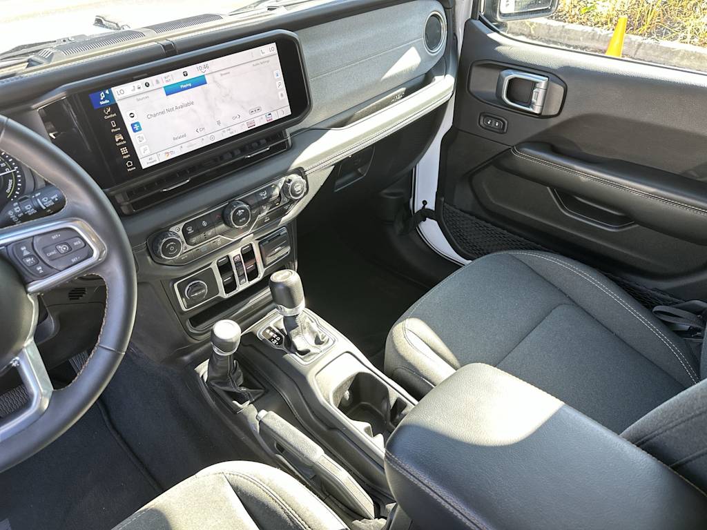 Thumbnail: 2024 Jeep Wrangler - 14