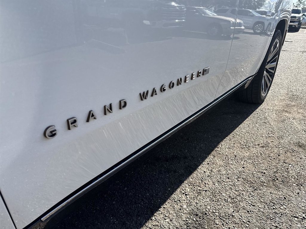 2022 Jeep Grand Wagoneer Series III 7