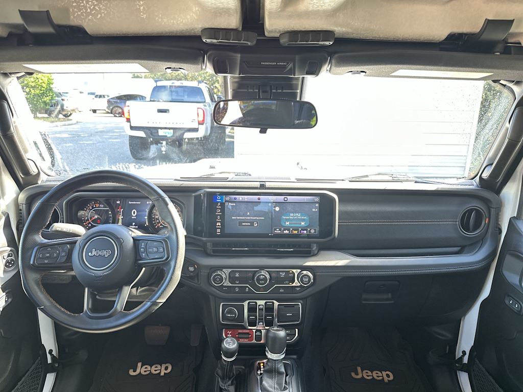 Thumbnail: 2024 Jeep Gladiator - 2