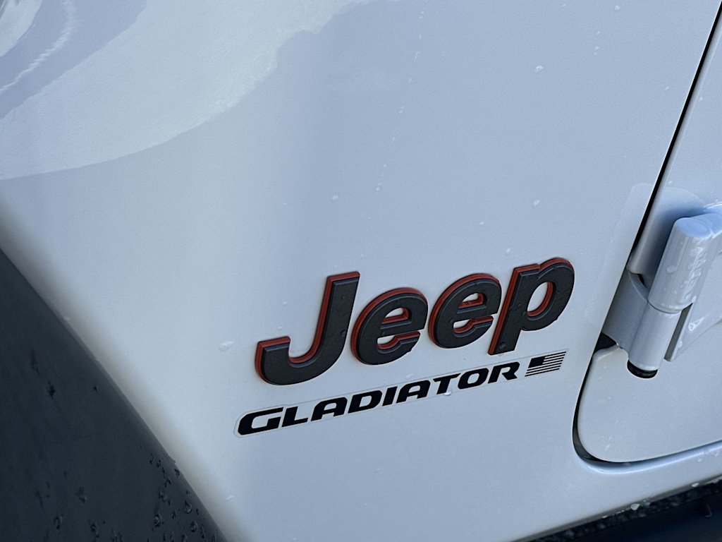 Thumbnail: 2024 Jeep Gladiator - 7
