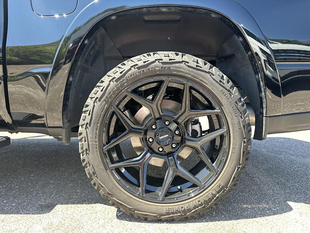 Thumbnail: 2025 RAM 1500 - 8