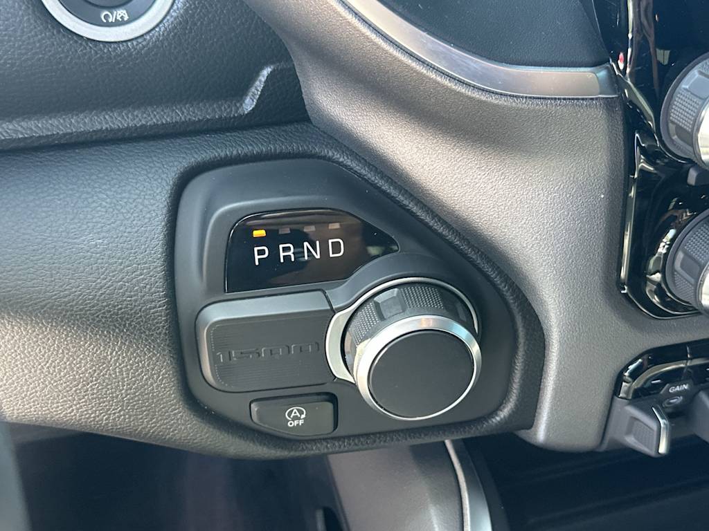 Thumbnail: 2025 RAM 1500 - 15