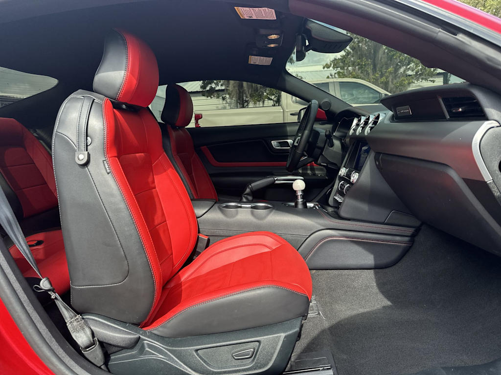 Thumbnail: 2022 Ford Mustang - 26