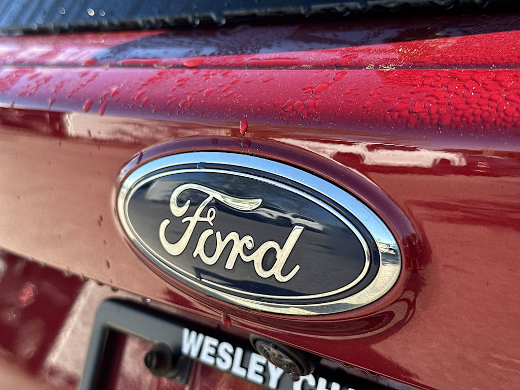 Thumbnail: 2017 Ford Escape - 7