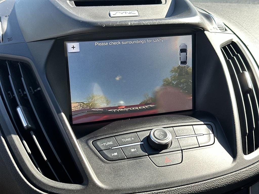 Thumbnail: 2017 Ford Escape - 28