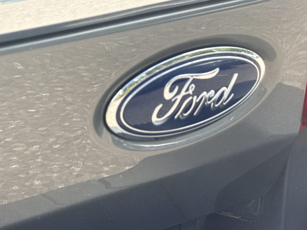 Thumbnail: 2022 Ford F-450 - 7