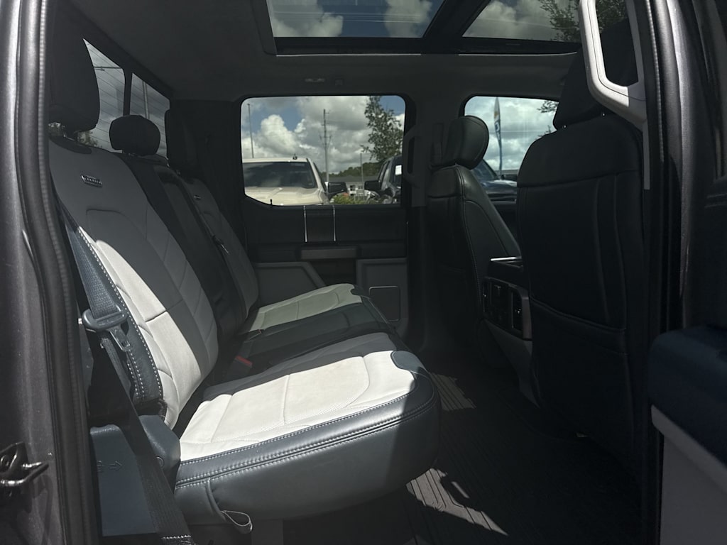 Thumbnail: 2022 Ford F-450 - 23
