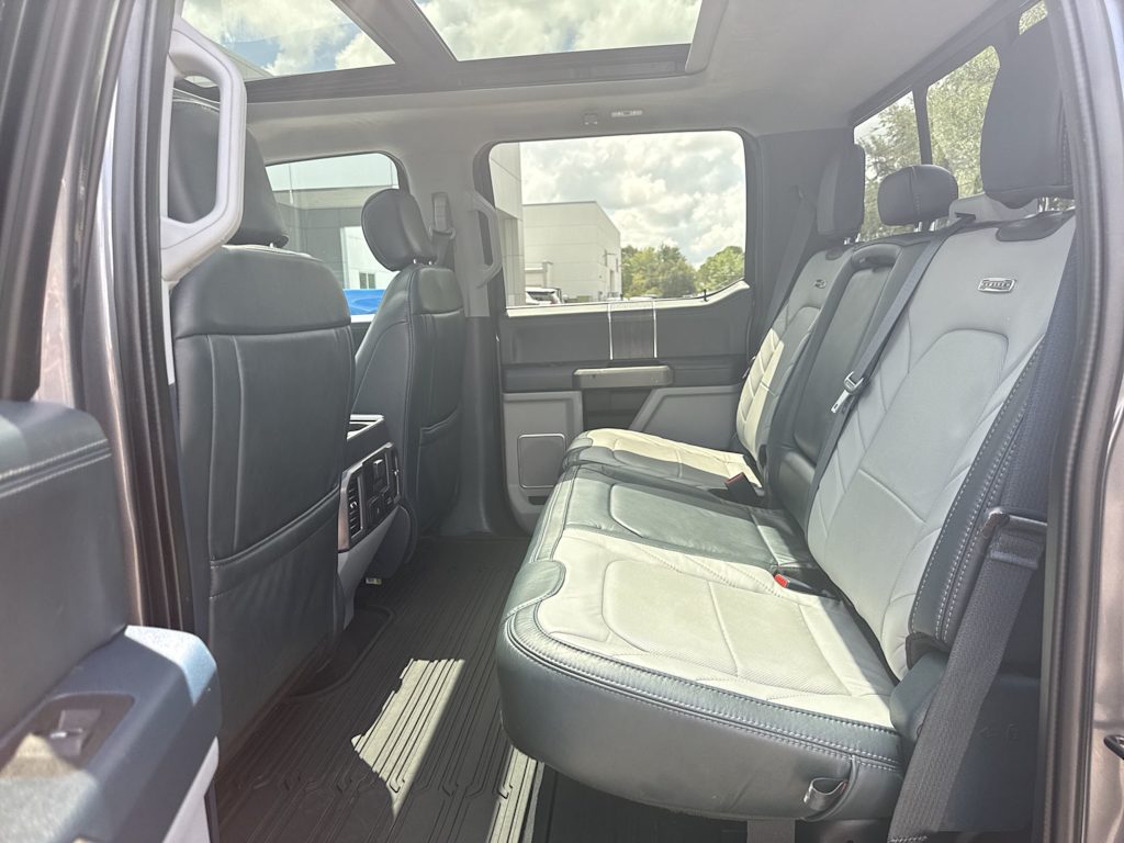 Thumbnail: 2022 Ford F-450 - 22