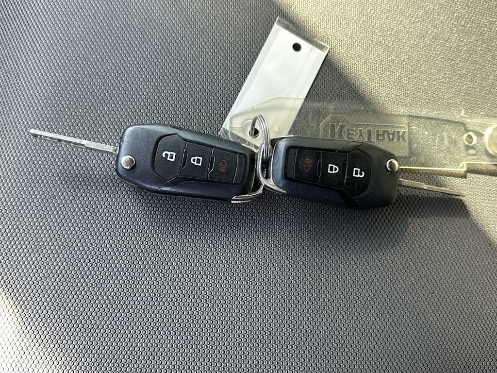 Thumbnail: 2016 Ford F-150 - 16