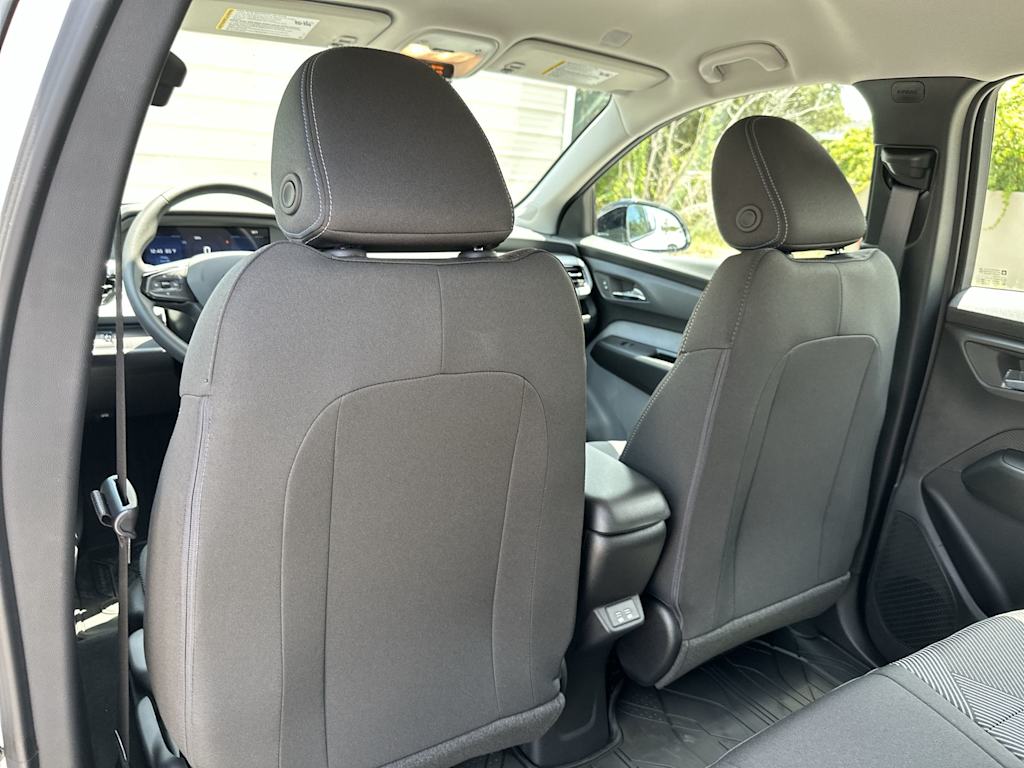 Thumbnail: 2027 Chevrolet Bolt EV - 23