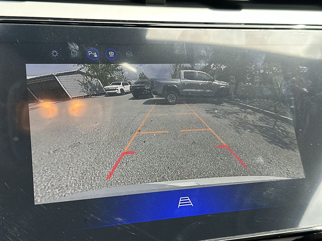 Thumbnail: 2027 Chevrolet Bolt EV - 26