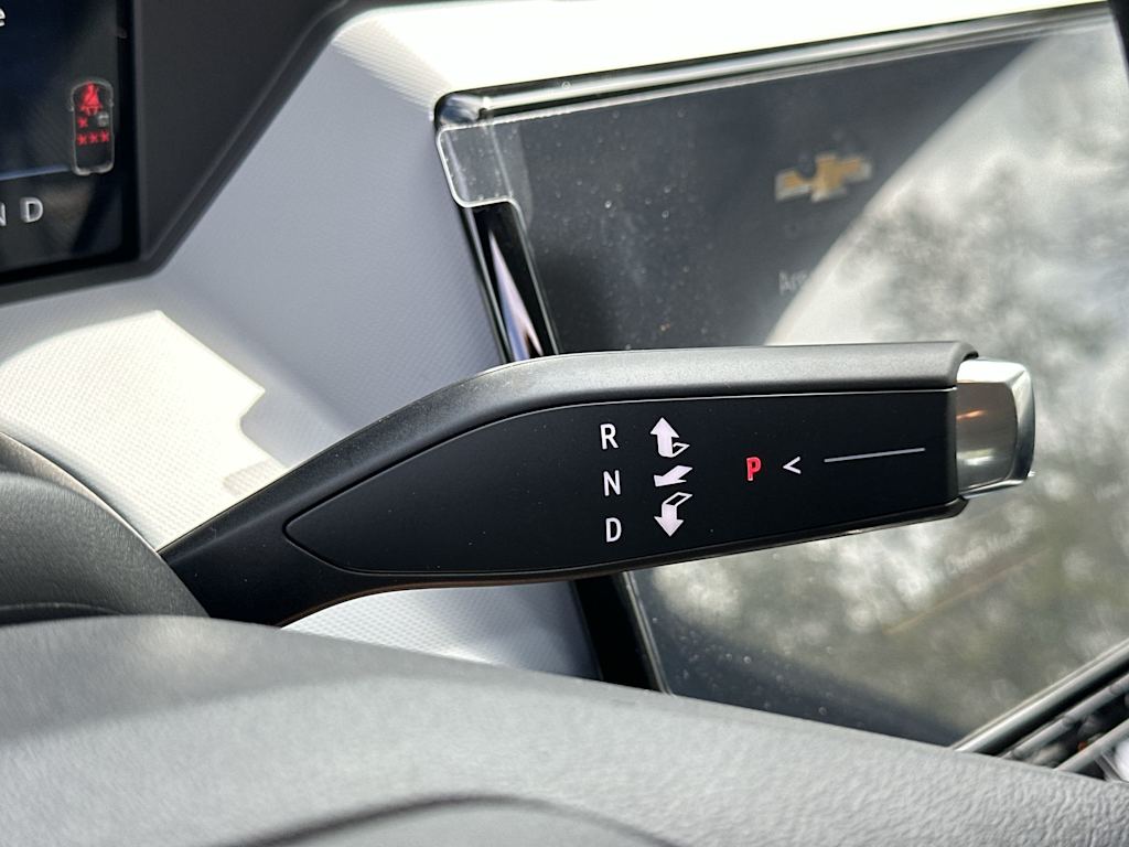 Thumbnail: 2027 Chevrolet Bolt EV - 27