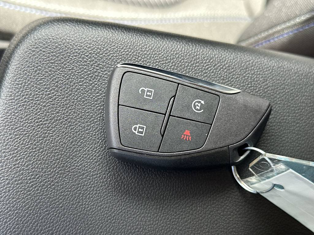 Thumbnail: 2027 Chevrolet Bolt EV - 17