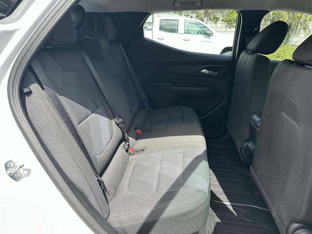 Thumbnail: 2027 Chevrolet Bolt EV - 24