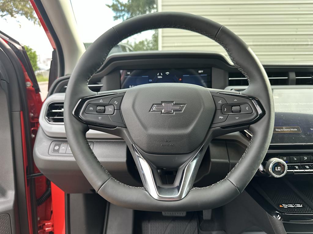 Thumbnail: 2027 Chevrolet Bolt EV - 10
